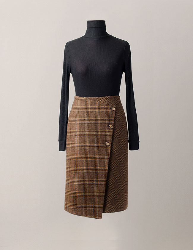 Falda cuadros príncipe de gales de corte asimétrico  hecha a medida. Sastrería Brune.