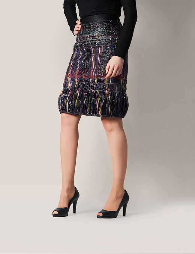 Detalle falda fiesta parte baja abullonada. Sastrería Brune.